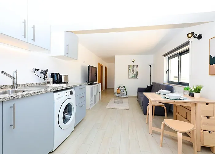 A62 - Cul De Sac In Apartment Lagos